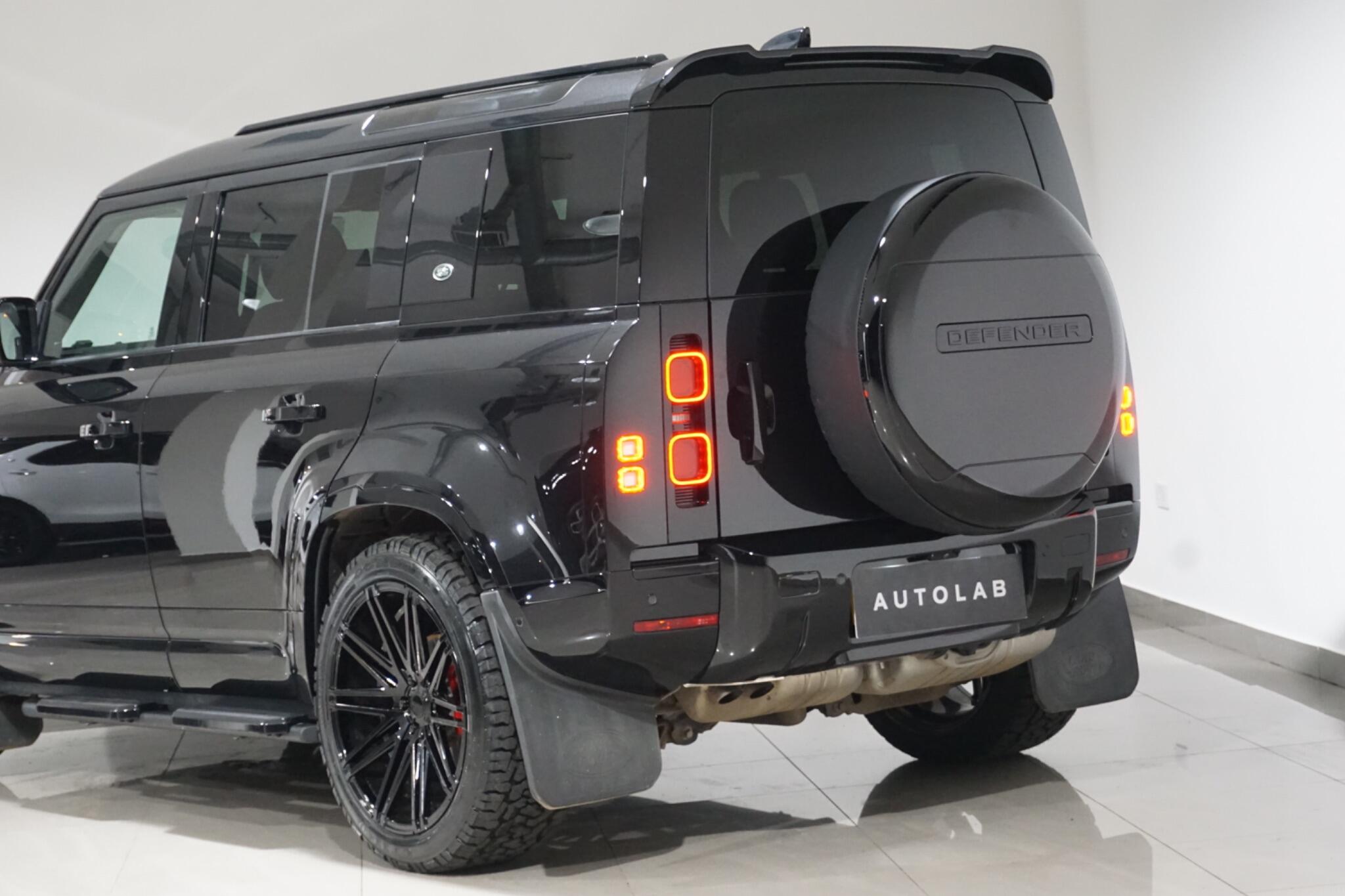 Land Rover Defender 110 3.0 D250 MHEV XS Edition SUV 5dr Diesel Auto 4WD Euro 6 (s/s) (250 ps)